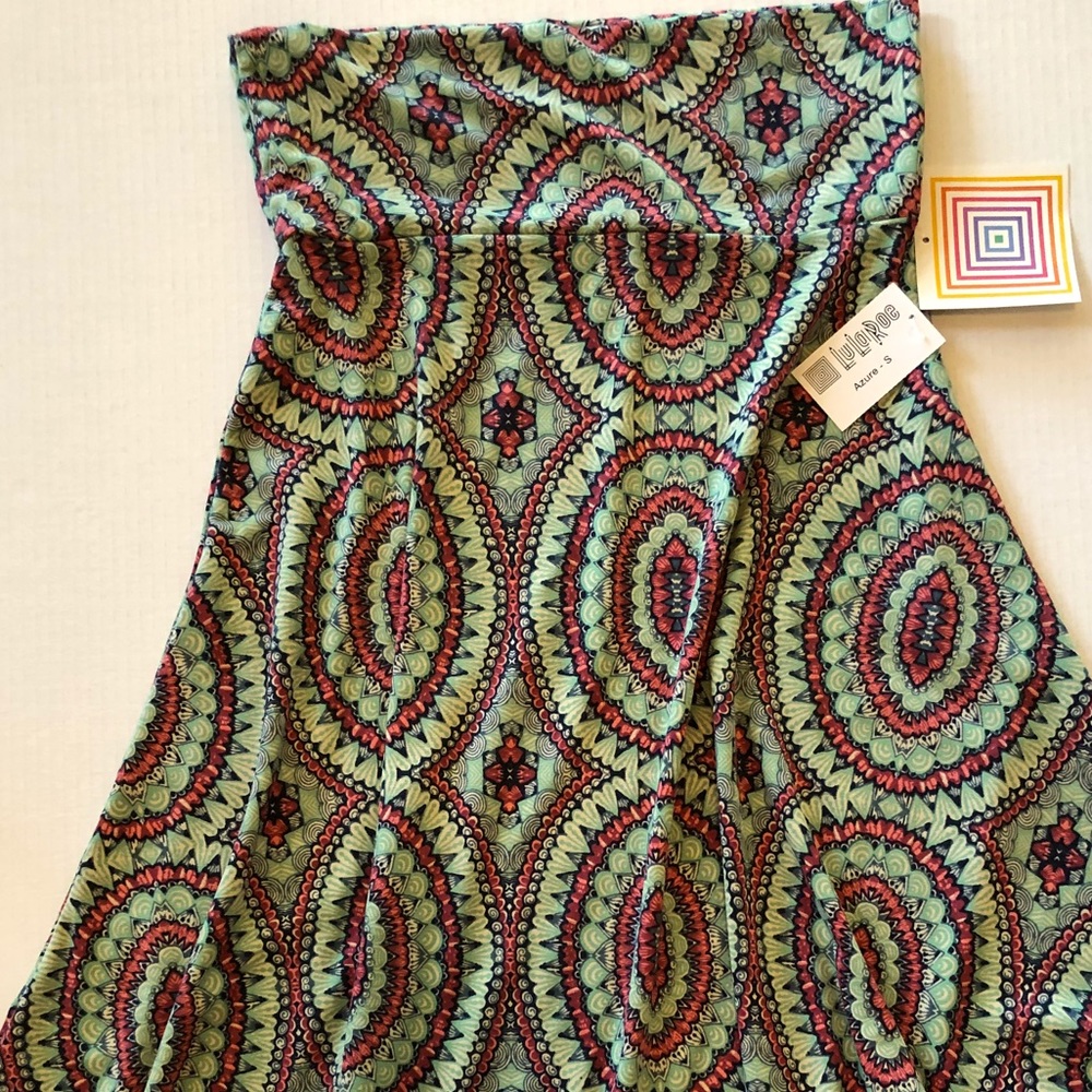 NWT Small LuLaRoe Azure Skirt